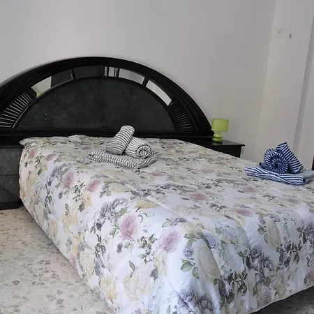 Апартаменты Basilicata Host To Host - Dina *